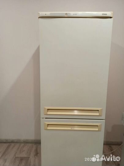 Холодильник Stinol