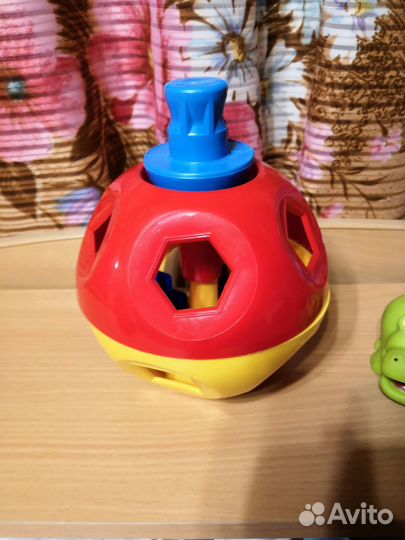 Игрушка Ромб с фигурками