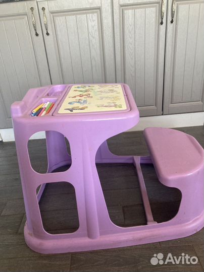 Стол для дошкольника или для кормления