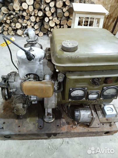 Бензогенератор