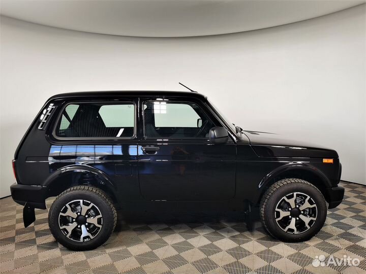ВАЗ Niva Legend 1.7 МТ, 2023