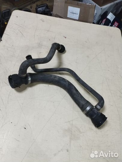 Патрубок системы охлаждения вmw 7 E65 бmв 7 Е65