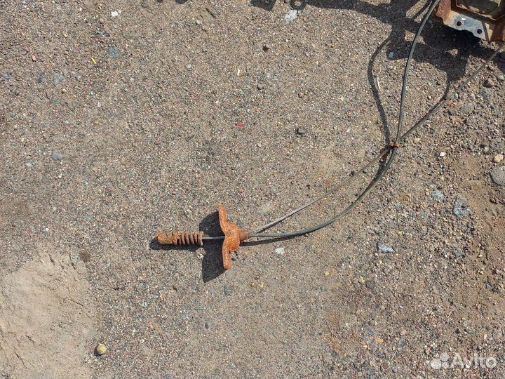 Крепление запасного колеса Субару Трибека 3.6