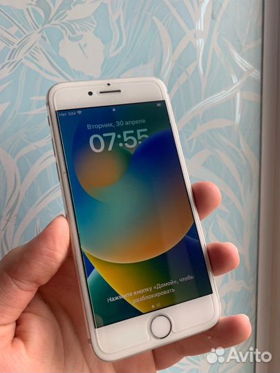 iPhone 8, 64 ГБ