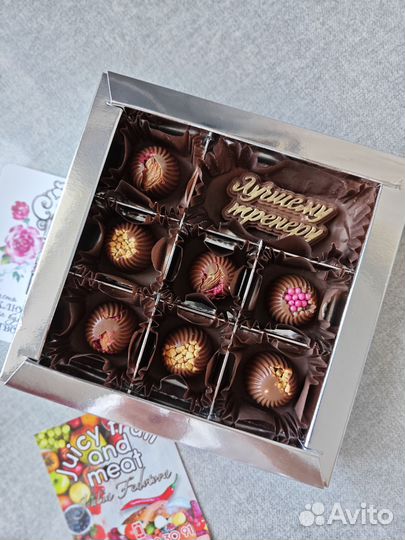 Шоколад ручной работы, зефирные тюльпаны