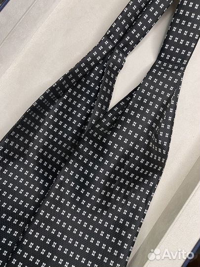 Платок шейный мужской