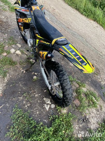 BSE Z5 250E 21/18 storm 6 2022