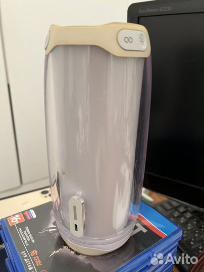 Продаю колонку JBL pulse 4