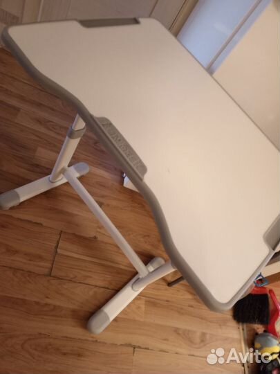 Растущая парта и стул бу