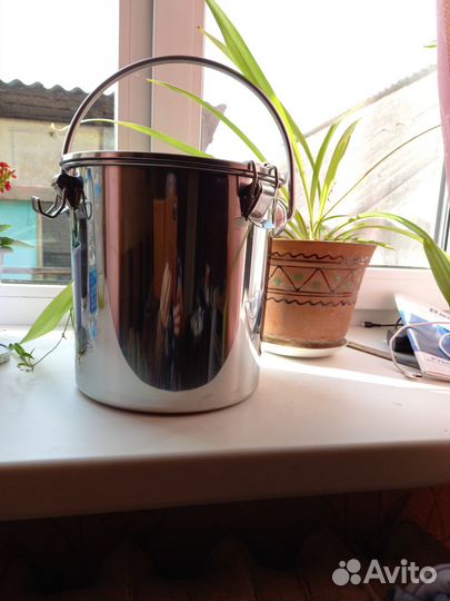 Продаю доильный аппарат для коз