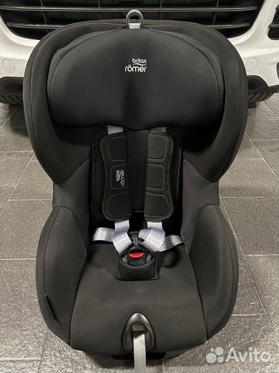 Детское автокресло britax romer trifix 2 i size