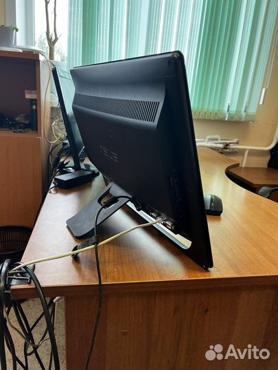 Моноблок asus 22 pentium G630 4gb