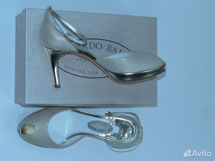 Туфли женские свадебные (Ricardo Banfi) 38 размер