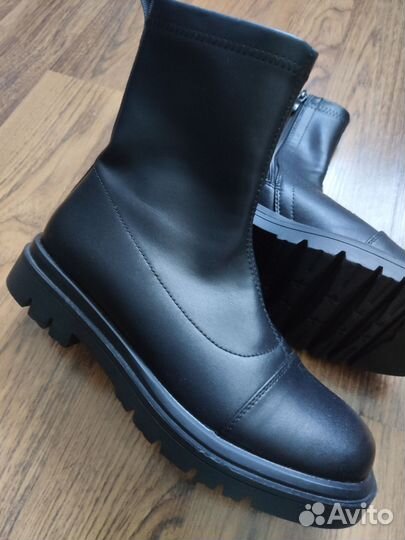 Ботинки нат. кожа р-р 38