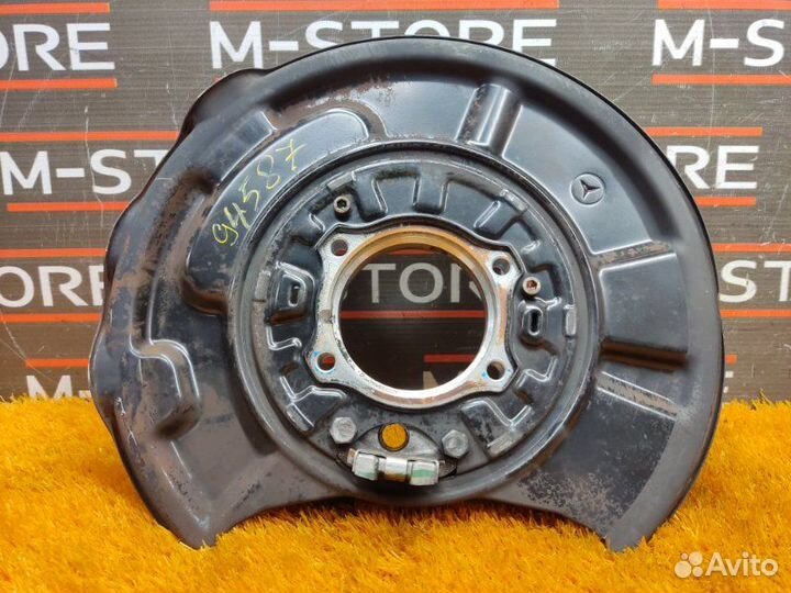 Кулак поворотный задний правый Mercedes-Benz