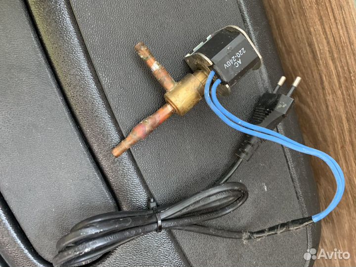 Крышки для подачи со2