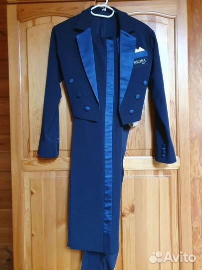 Костюм для бальных танцев