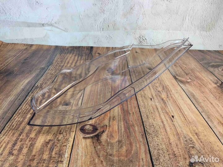 Стекло фары BMW e60 5-er (02-10) L