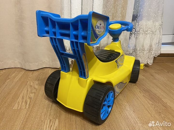 Детская машинка каталка толокар