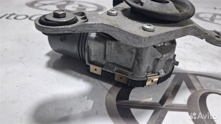 Моторчик стеклоочистителя передний Citroen C4 Picasso