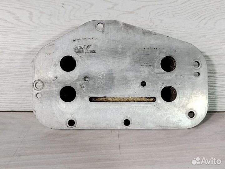 Радиатор масляный Opel Astra J A16XER 2010