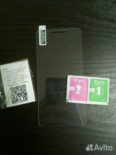 Стекло на телефон