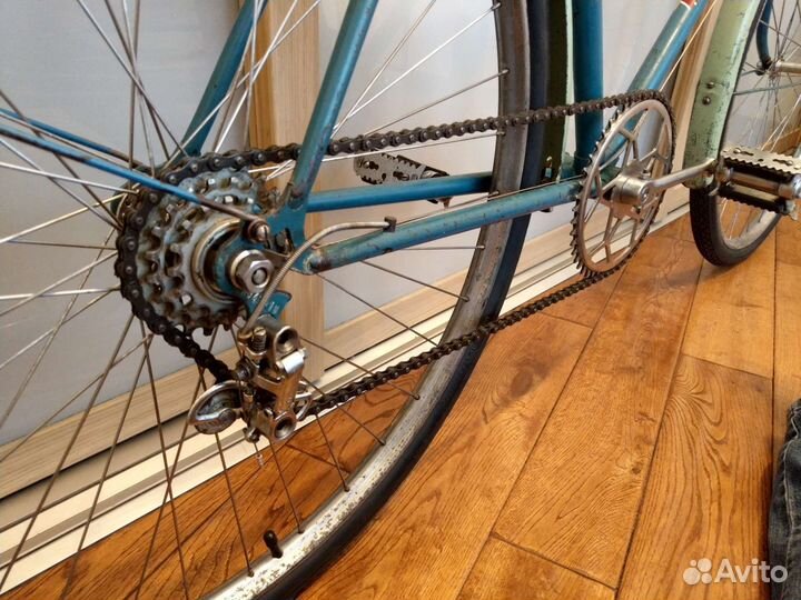 Редкий хвз Спутник В37 1965 г.в. в стоке