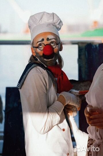 Клоунада и пантомима