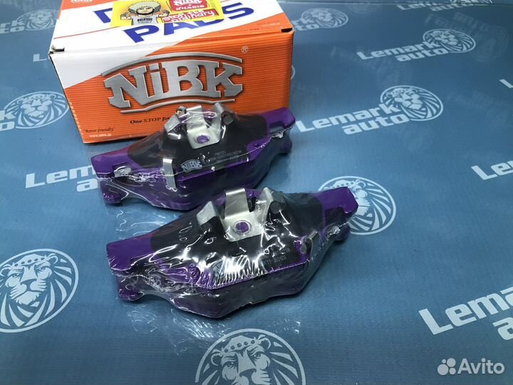 Колодки тормозные передние Honda Accord 7