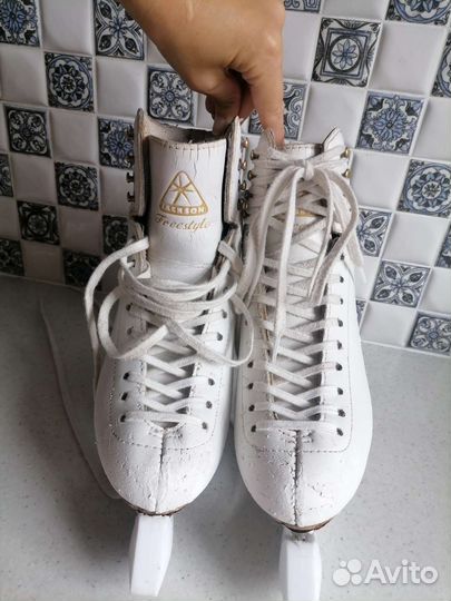 Фигурные коньки jackson freestyle 5 c