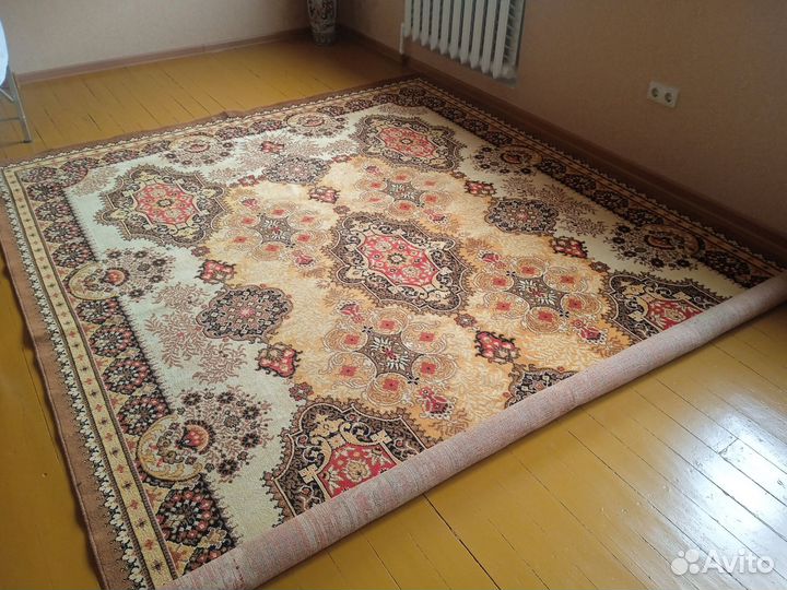 Ковер шерстяной 2.5 на 3.5