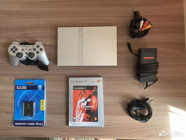 Sony playstation 2 slim Silver + диск с игрой