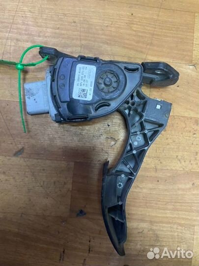 Педаль газа Man Tgx 4X2 D2066 2015