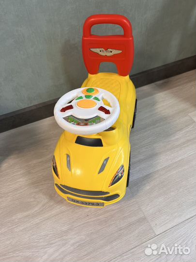 Машинка-каталка