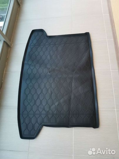 Резиновый ковёр в багажник kia rio x-line