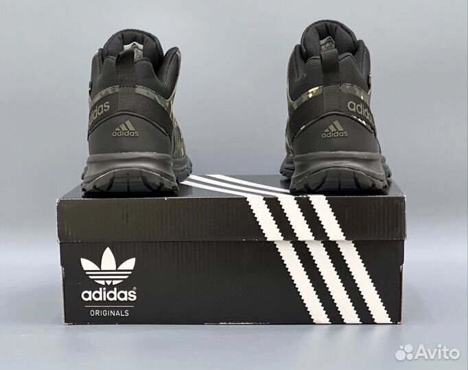 Мужские кроссовки камуфляжные adidas