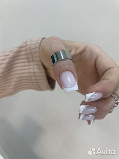 Маникюр наращивание ногтей