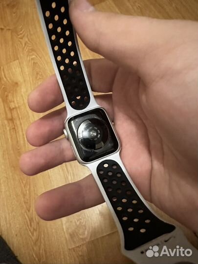 Apple watch 4