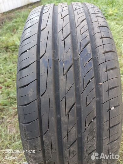 Nitto NT860 215/55 R17 98W