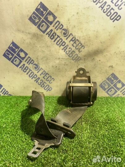 Ремень безопасности задний левый Renault Logan