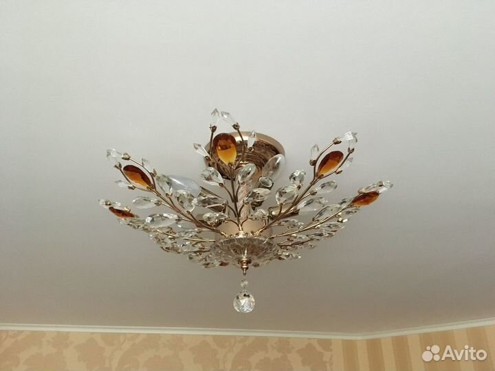 Люстра потолочная