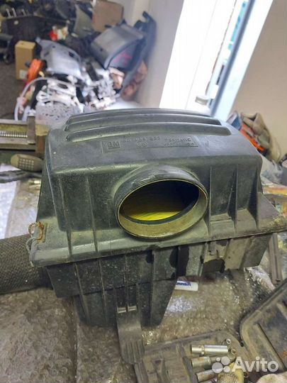 Корпус воздушного фильтра для Opel Omega B