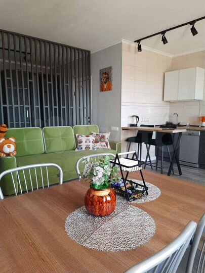 2-к. квартира, 65 м², 15/15 эт.