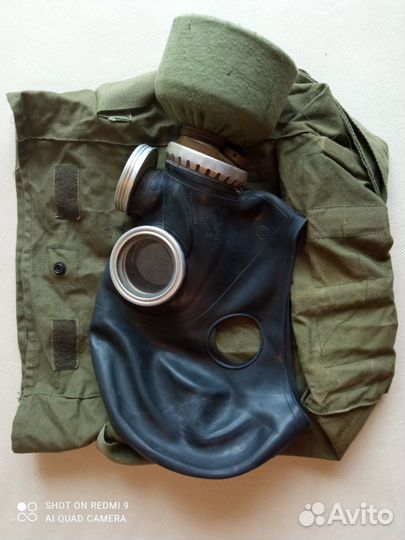 Противогаз пмг
