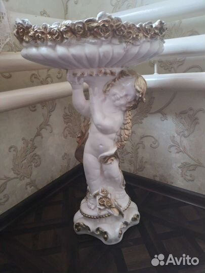 Статуэтка + ваза