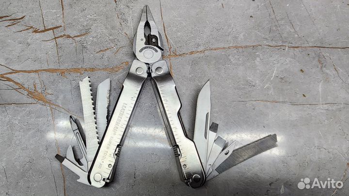 Мультитул Leatherman Super Tool 300
