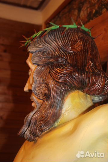 Распятие в полный рост. Дерево. Ручная работа