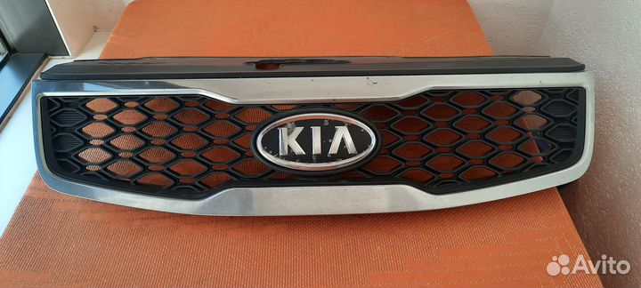 Решетка радиатора kia rio 2