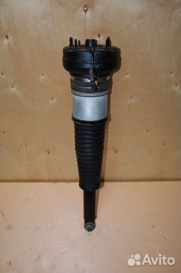 Пневмостойка ауди а8 д4 задняя левая