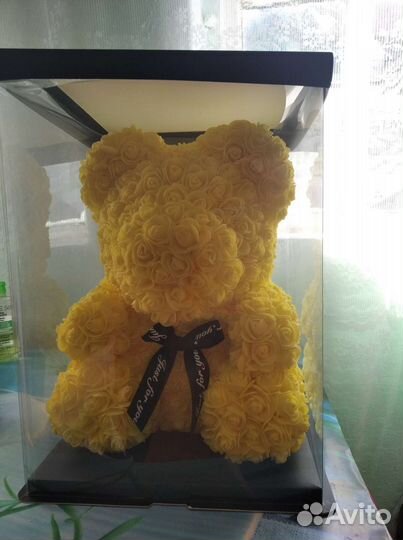 Медведь из роз